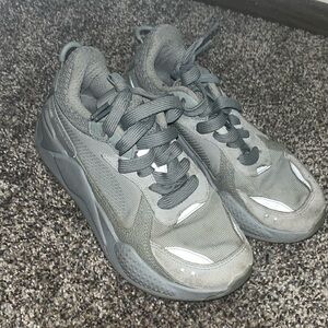 Grey Pumas